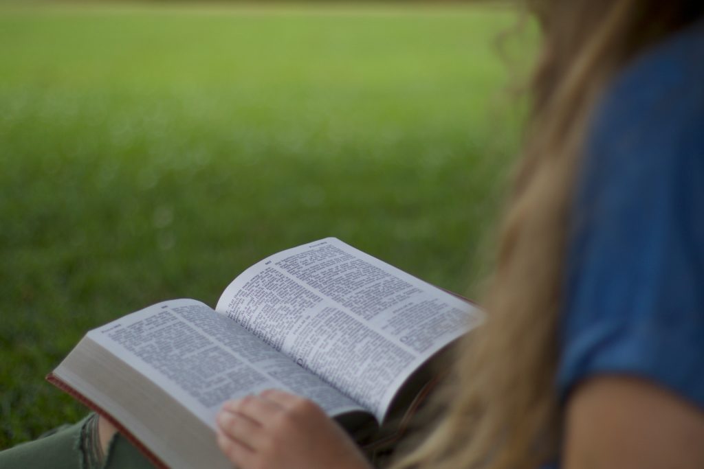 Scriptures that reveal God's love for us