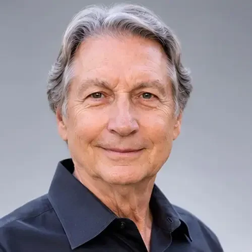 Headshot of Mark Carver