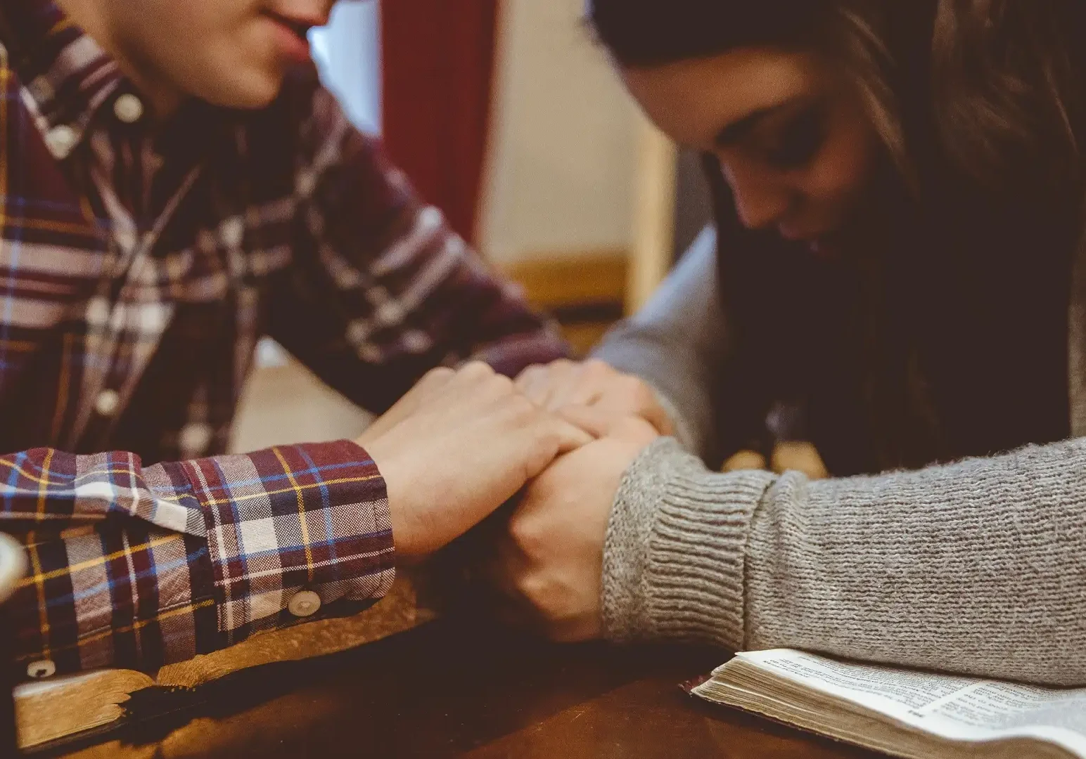 New-Believers_v02_1920x1080